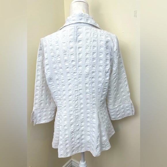 NWT IC by Connie K White Button Down Woman's M Blouse - Picture 5 of 8
